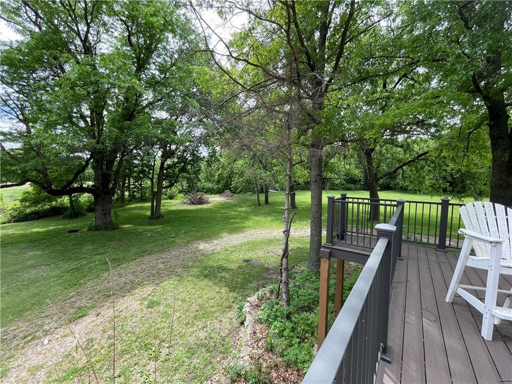13905 Leavenworth Road Basehor, KS 66007 - Photo 6 of 12