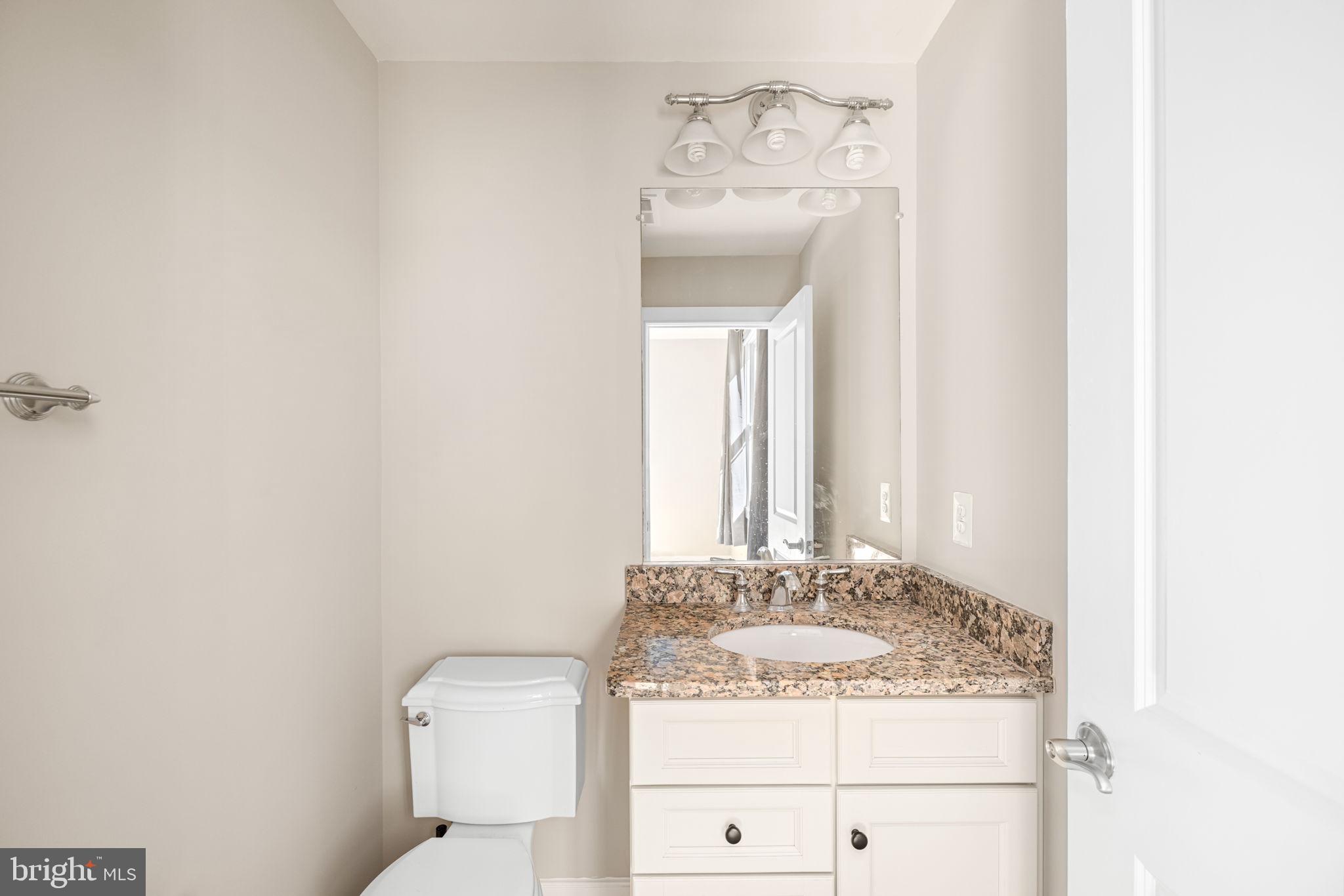 4458 MacArthur Boulevard Northwest Washington, DC 20007 - Photo 15 of 20