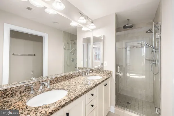 $5,800 | 4458 MacArthur Boulevard Northwest, Washington, DC 20007