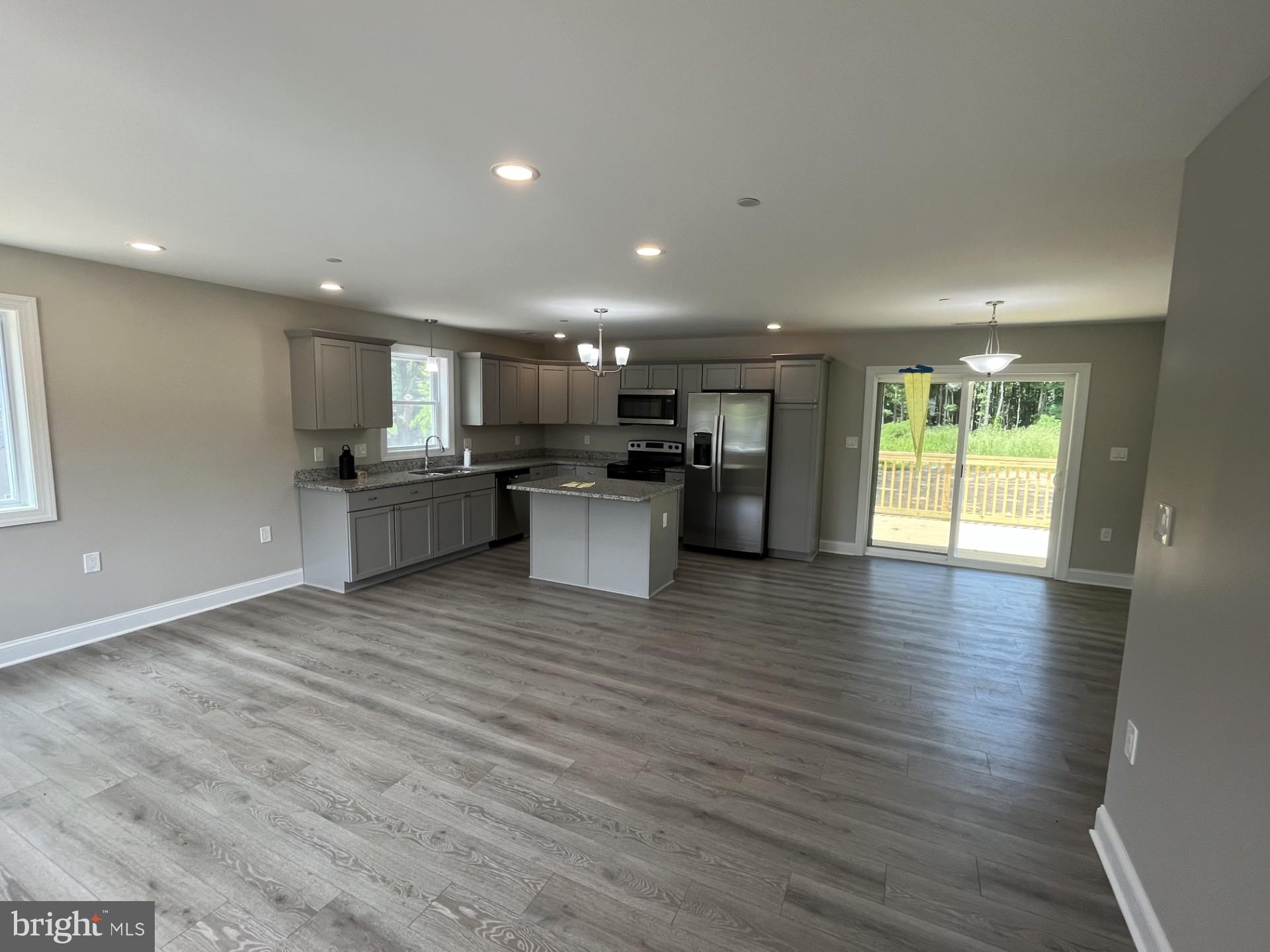 8858 Georgetown Road Chestertown, MD 21620 - Photo 2 of 15 Living Area