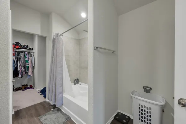 a view of walk in closet