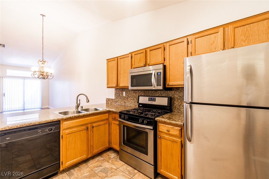 130 Tapatio Street Henderson, NV 89074 - Photo 6 of 20