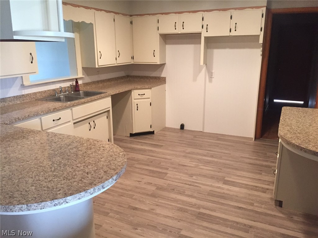 6089 Ryan Road Medina, OH 44256 - Photo 2 of 12 Gallery Image 2