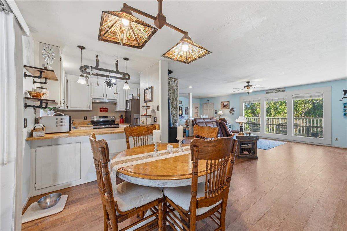 18835 Hilltop Road Penn Valley, CA 95946 - Photo 11 of 61