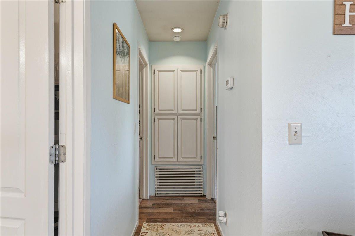 18835 Hilltop Road Penn Valley, CA 95946 - Photo 17 of 61