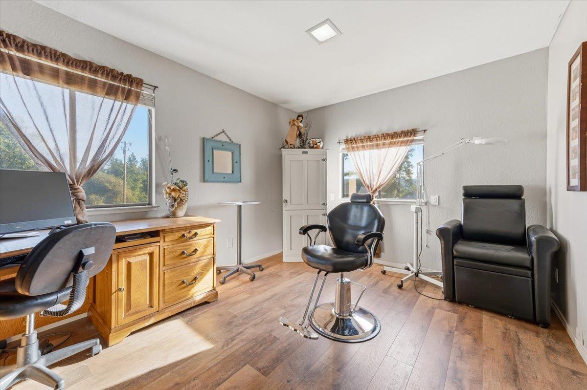 18835 Hilltop Road Penn Valley, CA 95946 - Photo 27 of 61