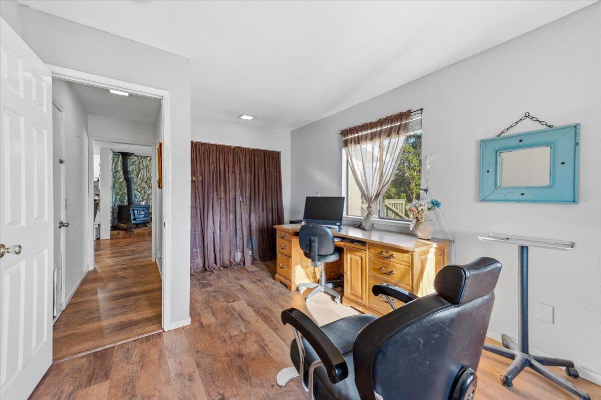 18835 Hilltop Road Penn Valley, CA 95946 - Photo 28 of 61