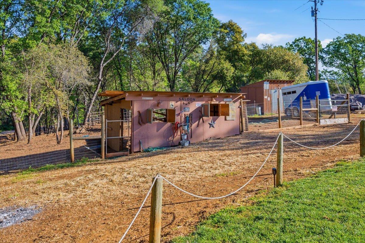 18835 Hilltop Road Penn Valley, CA 95946 - Photo 34 of 61