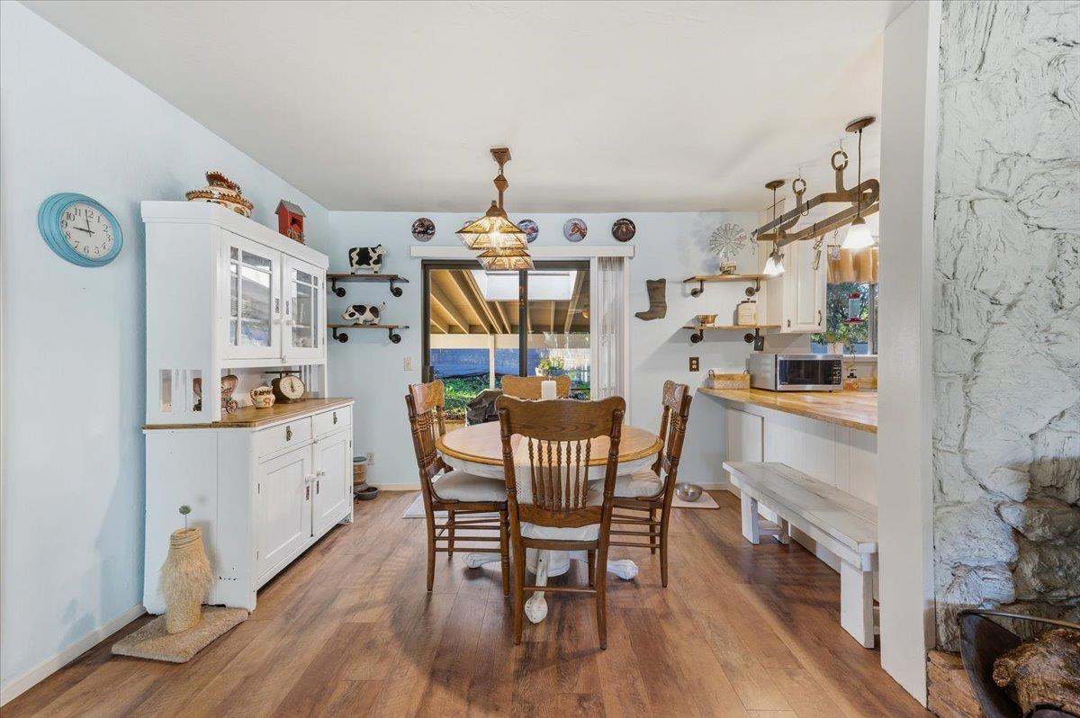 18835 Hilltop Road Penn Valley, CA 95946 - Photo 10 of 61