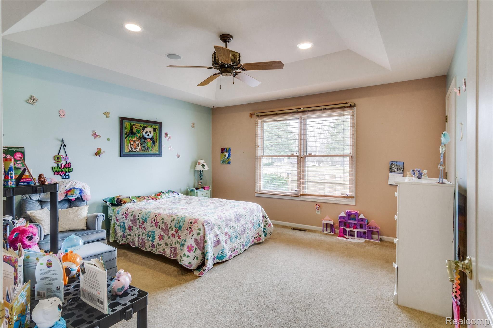 4179 East Rolston Road Linden, MI 48451 - Photo 22 of 41 Interiors (22 of 42).jpg