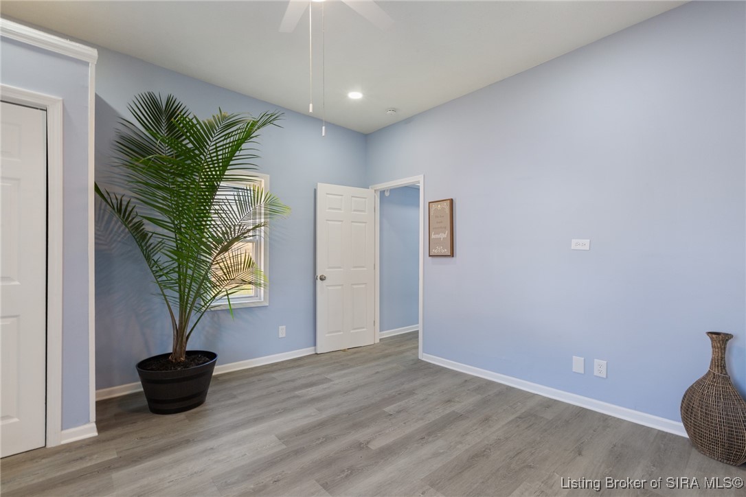 929 Valley View Road New Albany, IN 47150 - Photo 11 of 59