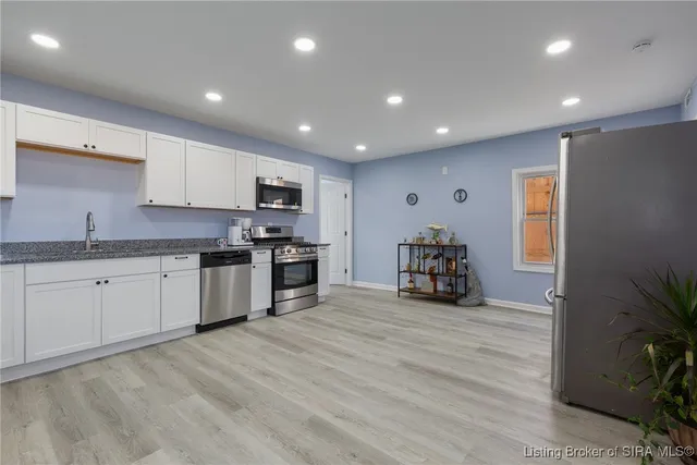 $280,000 | 929 Valley View Road, New Albany, IN 47150