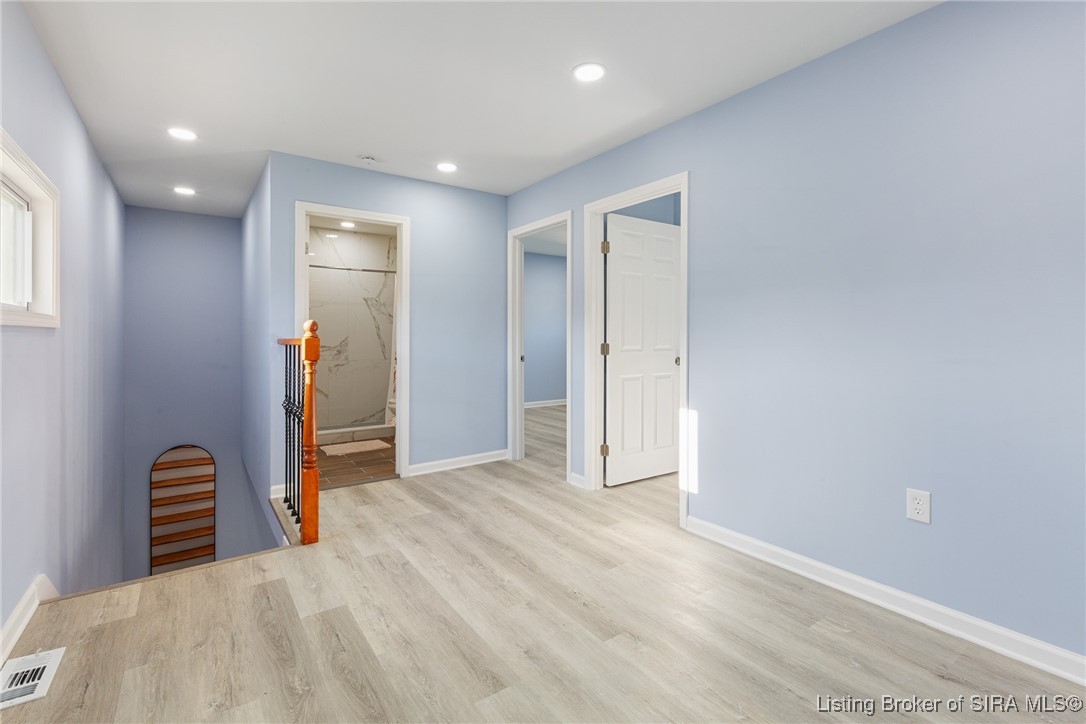 929 Valley View Road New Albany, IN 47150 - Photo 19 of 59