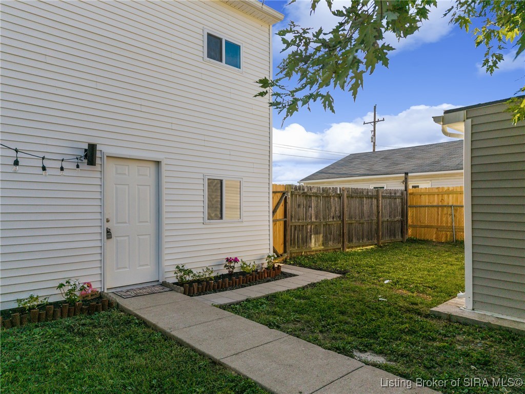 929 Valley View Road New Albany, IN 47150 - Photo 36 of 59