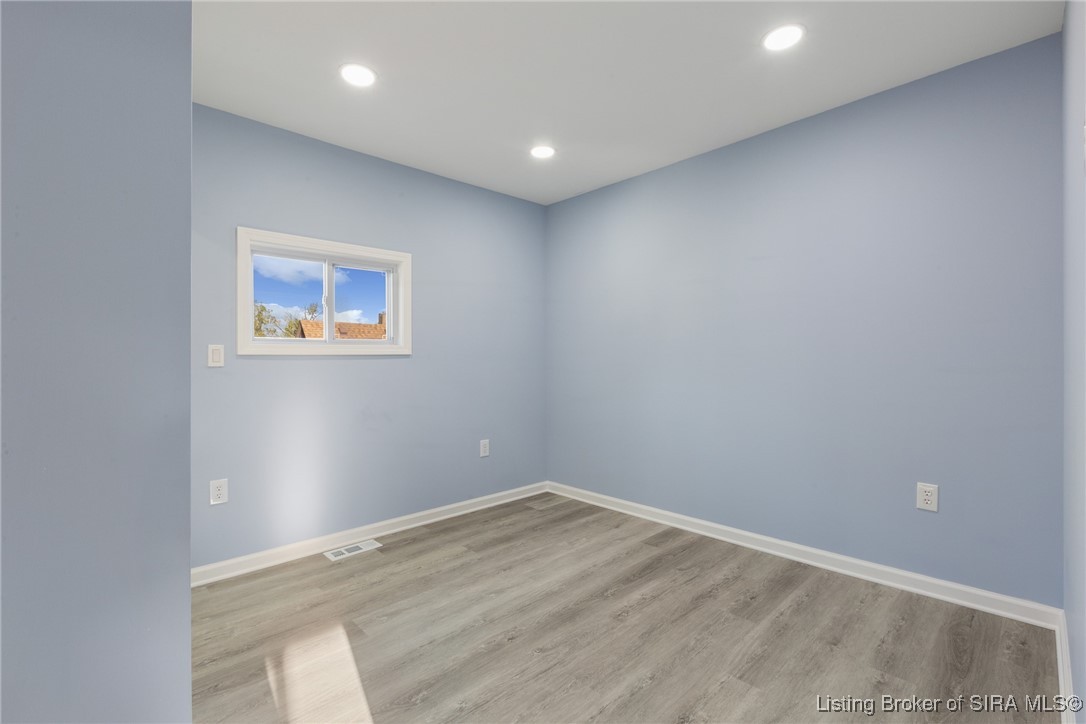 929 Valley View Road New Albany, IN 47150 - Photo 53 of 59