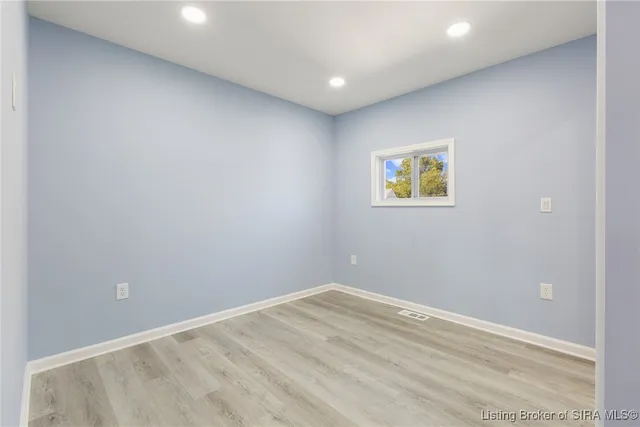 $280,000 | 929 Valley View Road, New Albany, IN 47150