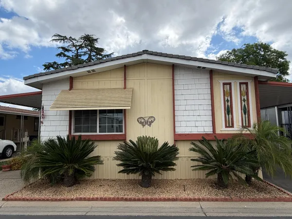 $89,000 | 2706 West Ashlan Avenue, Unit 306, Fresno, CA 93705