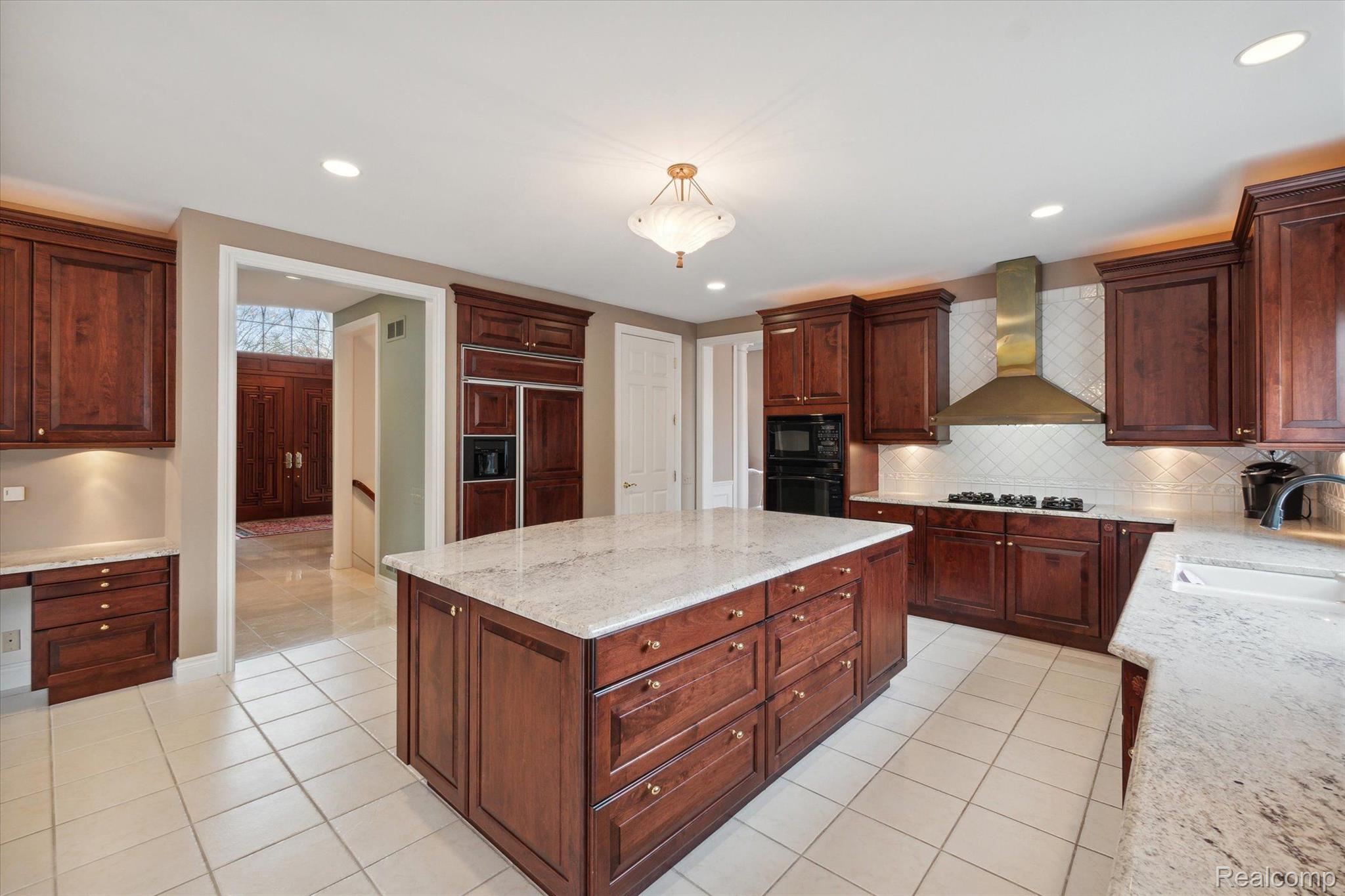 2511 Golf Crest Drive Rochester, MI 48309 - Photo 22 of 98 Gallery Image 22
