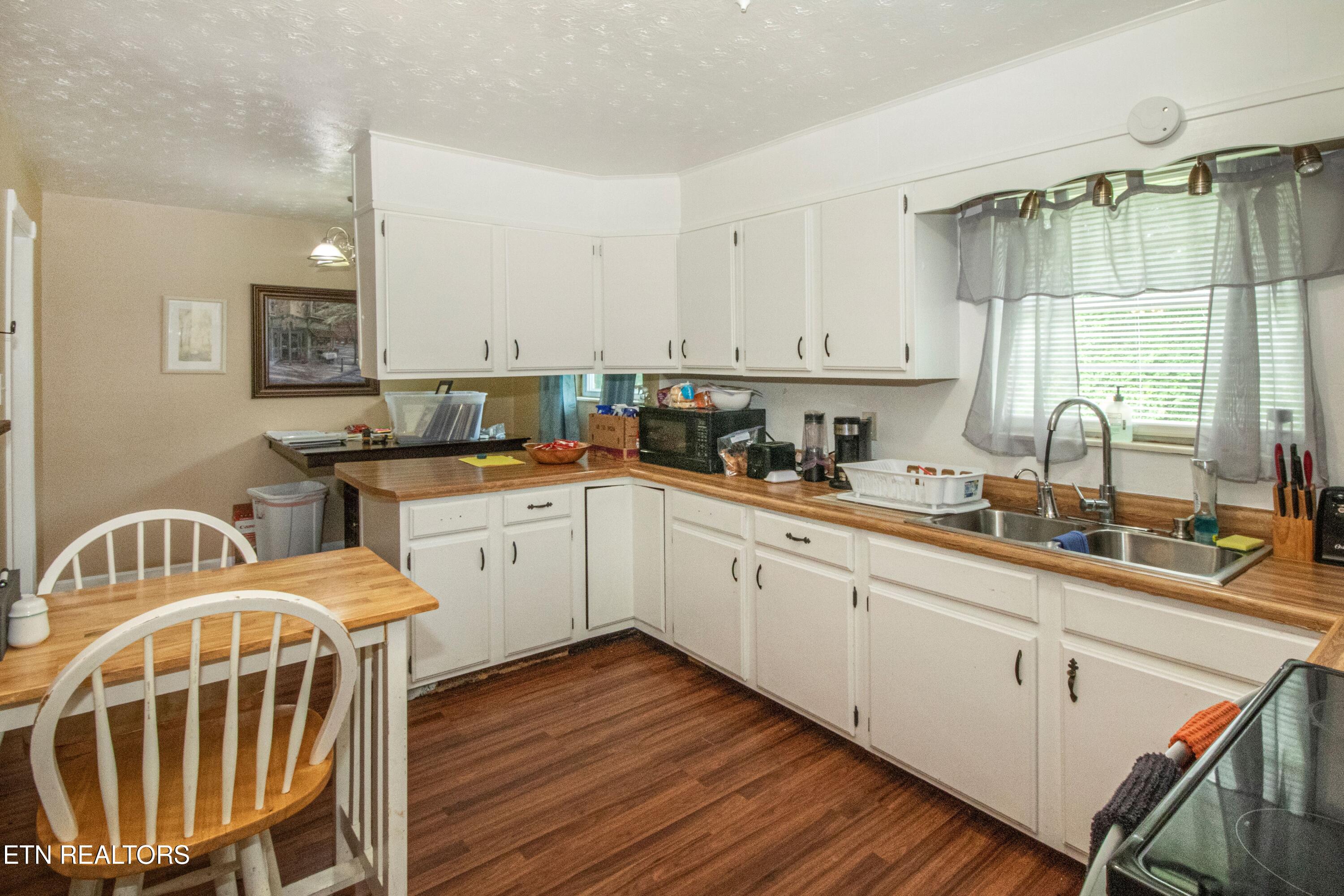 167 Strutt Street Oliver Springs, TN 37840 - Photo 23 of 33 V19A2592