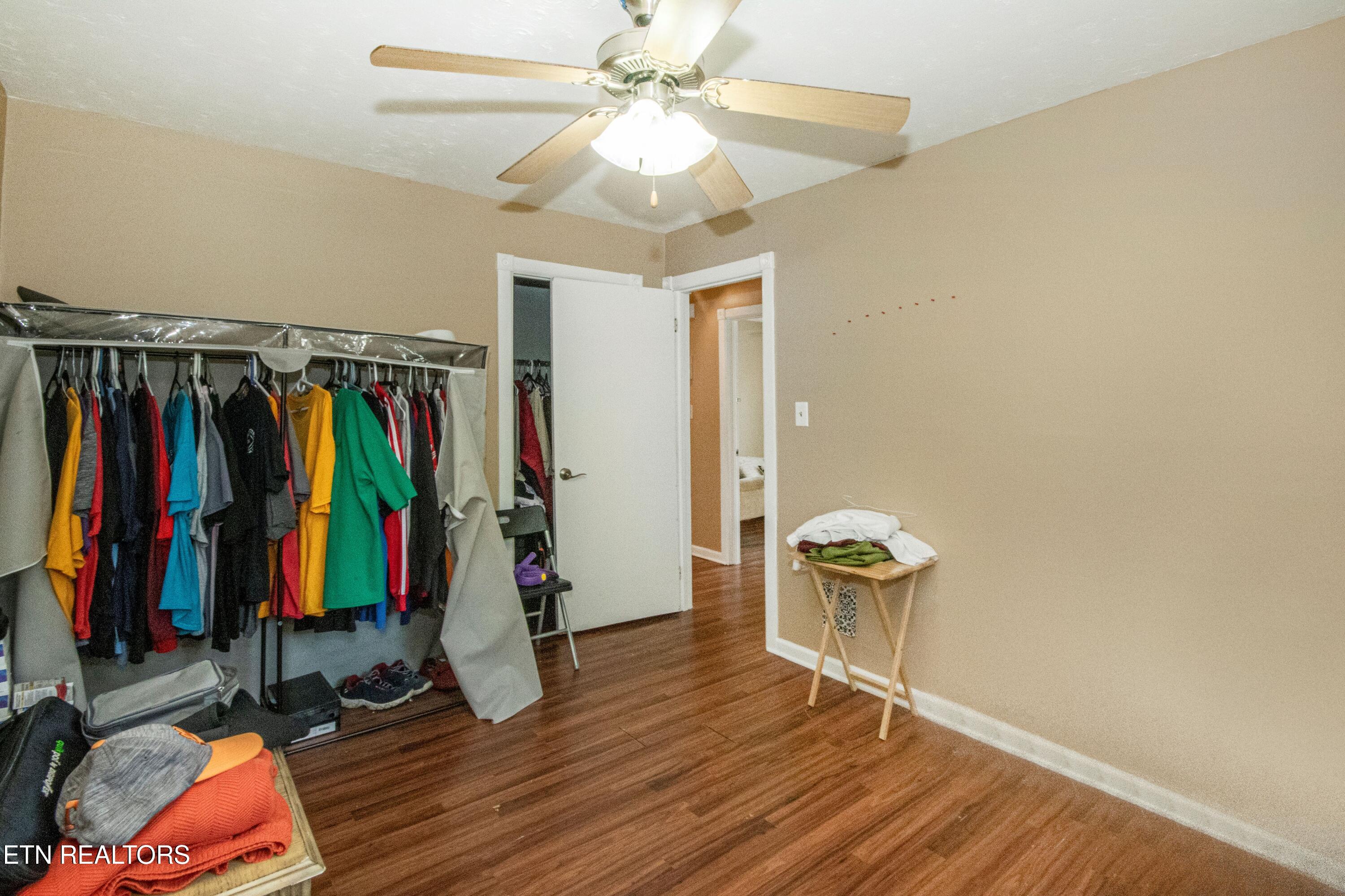 167 Strutt Street Oliver Springs, TN 37840 - Photo 29 of 33 V19A2599