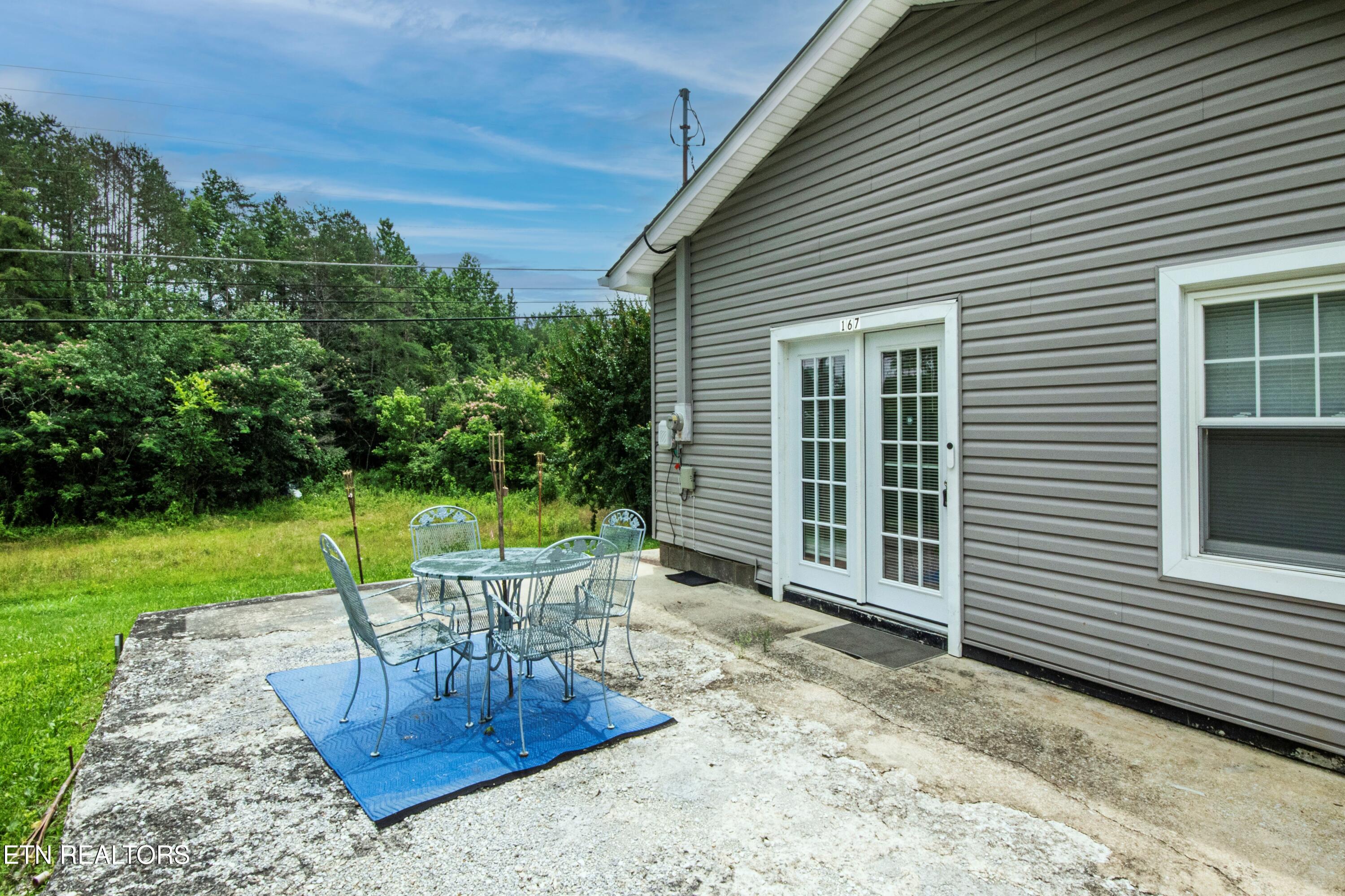 167 Strutt Street Oliver Springs, TN 37840 - Photo 9 of 33 V19A2605