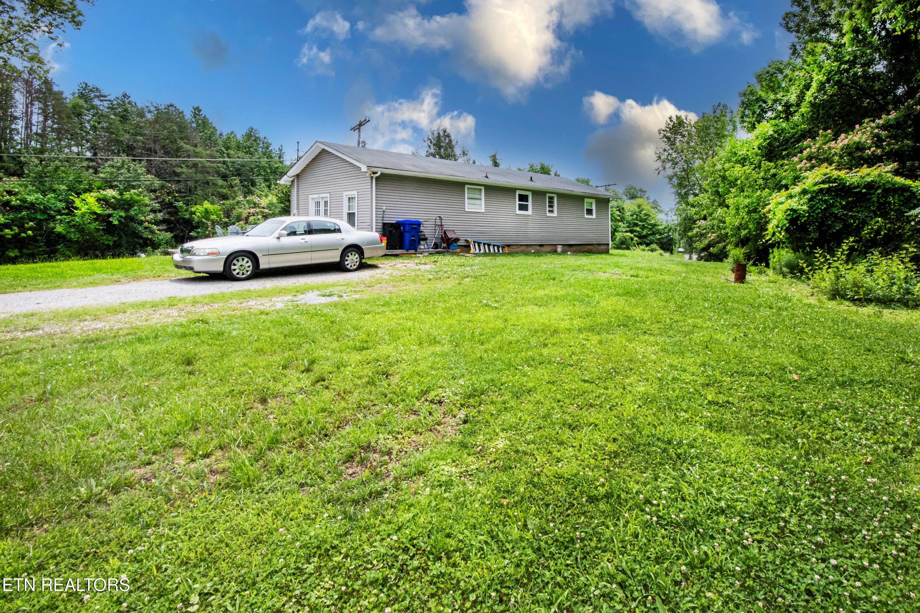 167 Strutt Street Oliver Springs, TN 37840 - Photo 10 of 33 V19A2608