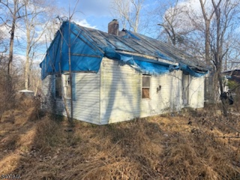 14 9th Street Warren, NJ 07059 - Photo 3 of 4