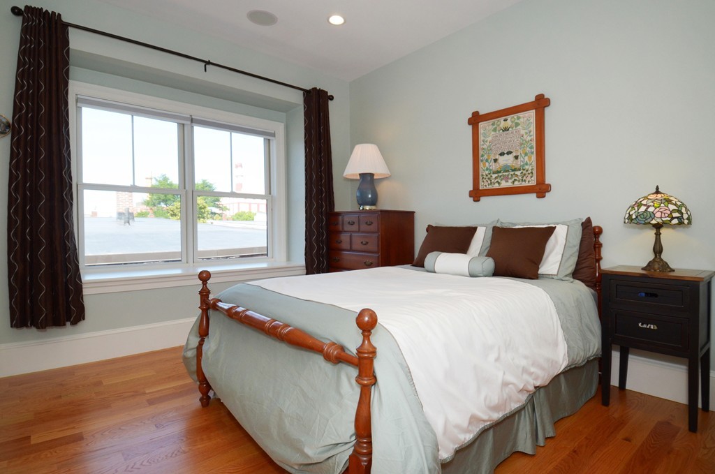 858 East 2nd Street, Unit 7 Boston, MA 02127 - Photo 13 of 30