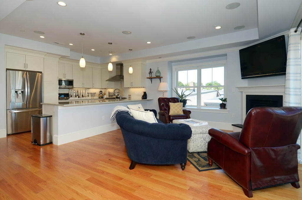 858 East 2nd Street, Unit 7 Boston, MA 02127 - Photo 4 of 30