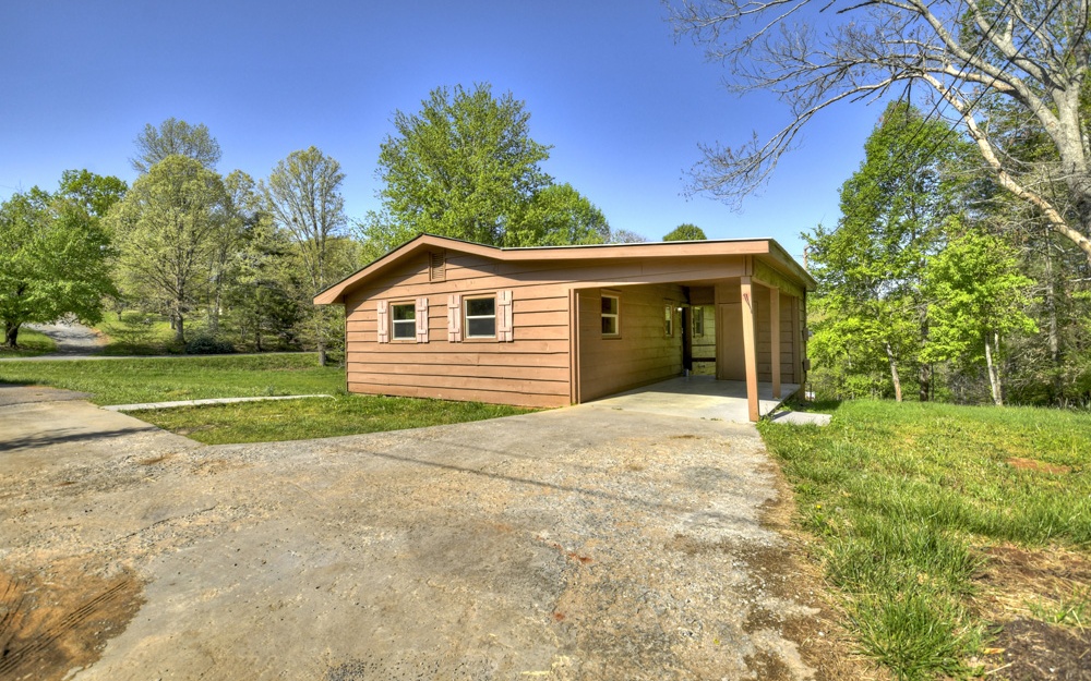 30 Apple Orchard Lane Blue Ridge, GA 30513 - Photo 4 of 31 Additional View