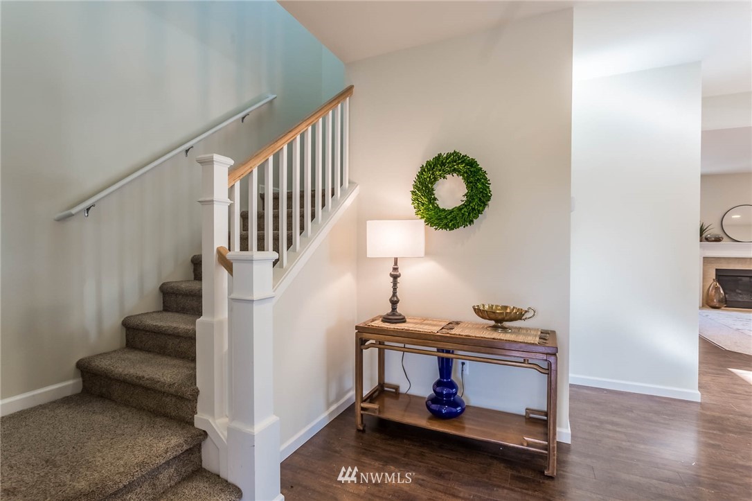 19018 178th Place Southeast Renton, WA 98058 - Photo 6 of 27 Gallery Image 6