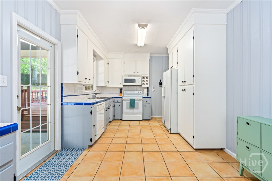 1009 College Station Road Athens, GA 30605 - Photo 11 of 37