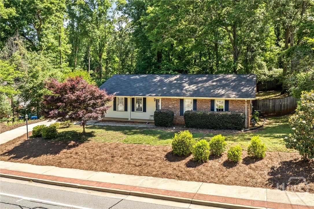 1009 College Station Road Athens, GA 30605 - Photo 2 of 37