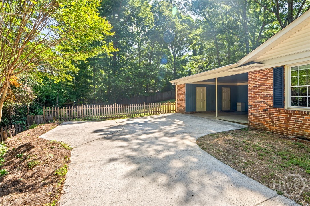 1009 College Station Road Athens, GA 30605 - Photo 32 of 37