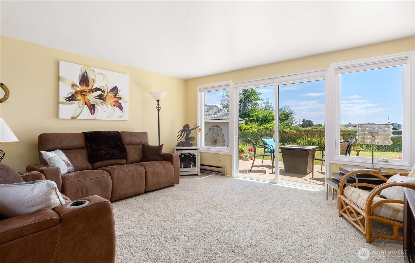 214 Lighthouse Way Freeland, WA 98249 - Photo 7 of 36