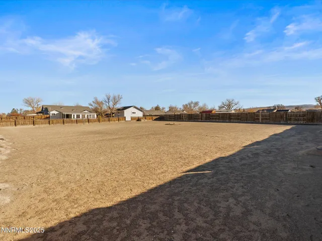 $721,500 | 211 Bridle Path Way, Fernley, NV 89408