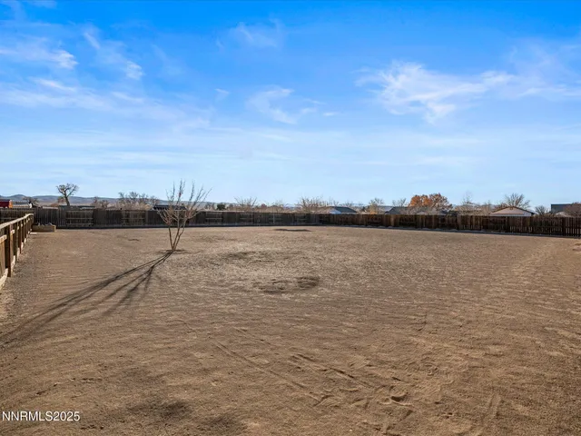 $721,500 | 211 Bridle Path Way, Fernley, NV 89408