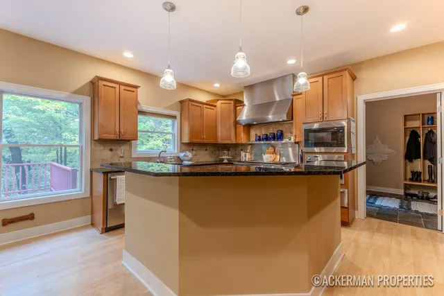 $659,000 | 8041 Therese Court, Caledonia, MI 49316