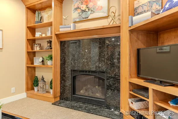 $629,000 | 8041 Therese Court, Caledonia, MI 49316