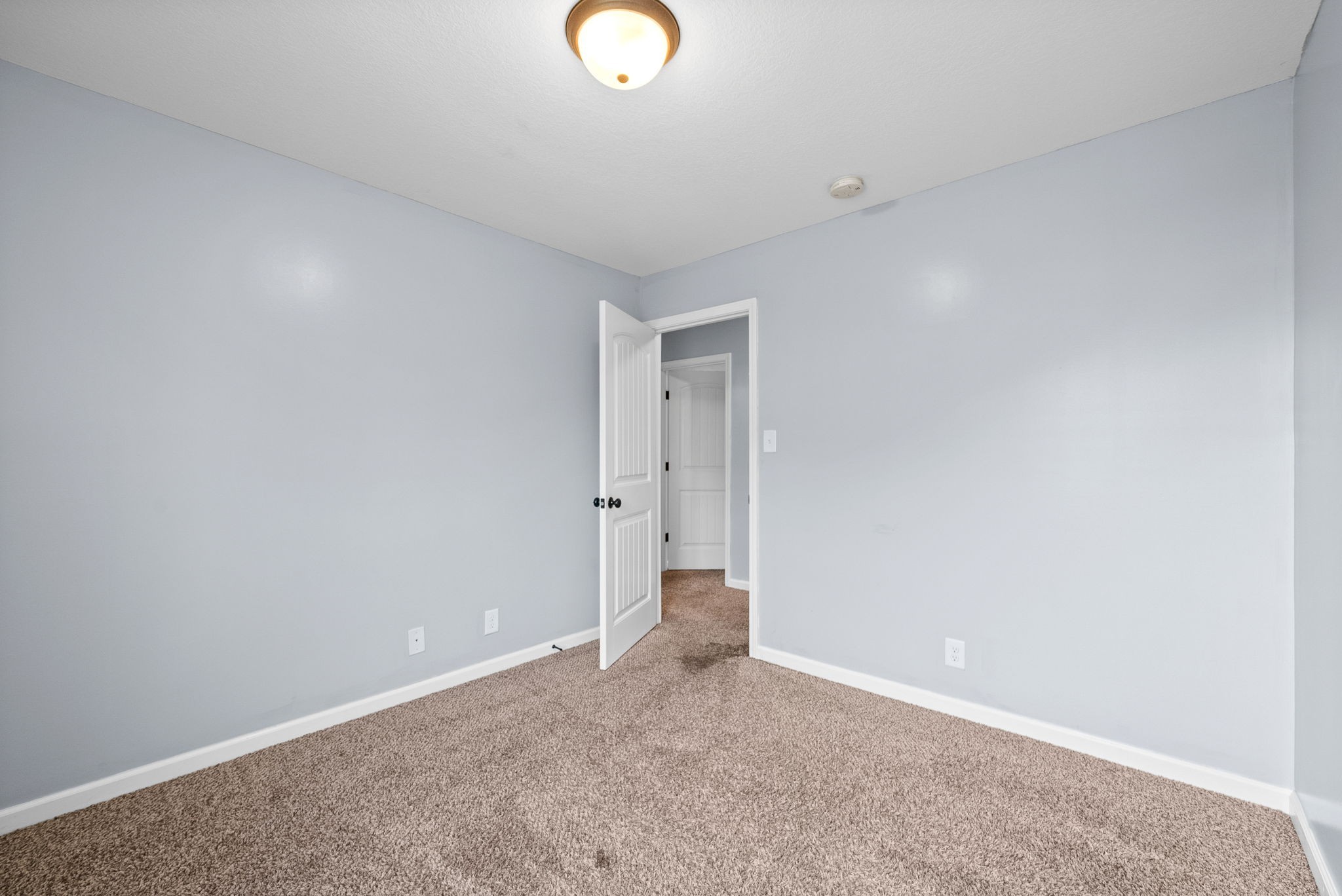 1563 Hazelwood Road Clarksville, TN 37042 - Photo 29 of 43 a view of an empty room