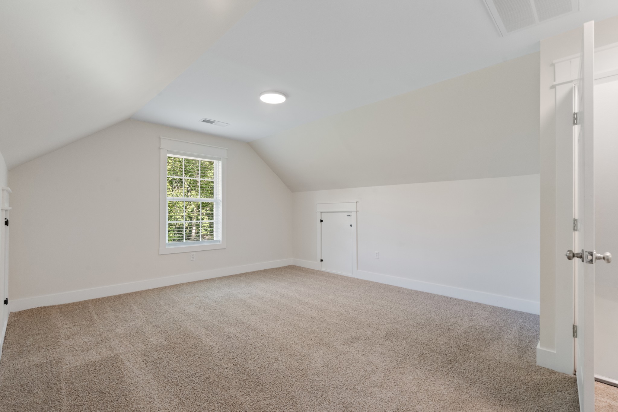 1099 Old County House Road Charlotte, TN 37036 - Photo 29 of 47