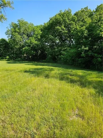 $200,000 | 30720 West 83rd Street, De Soto, KS 66018