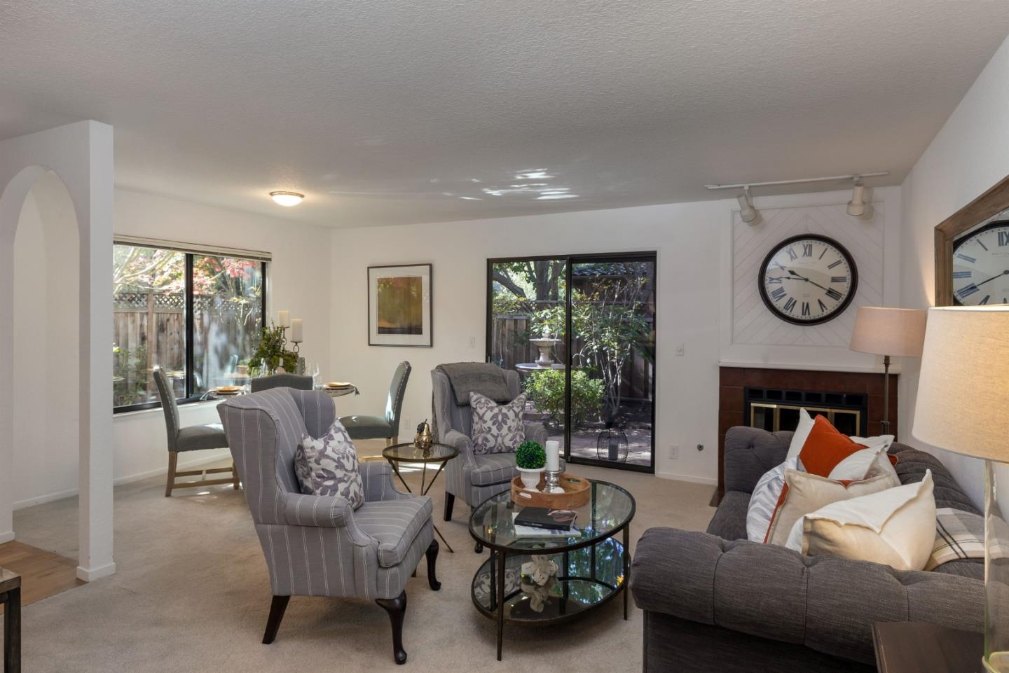 159 Gladys Avenue Mountain View, CA 94043 - Photo 4 of 20