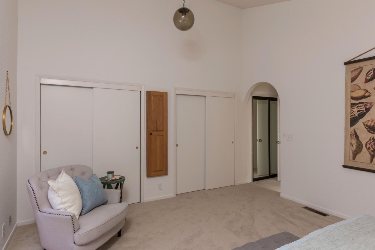 159 Gladys Avenue Mountain View, CA 94043 - Photo 10 of 20