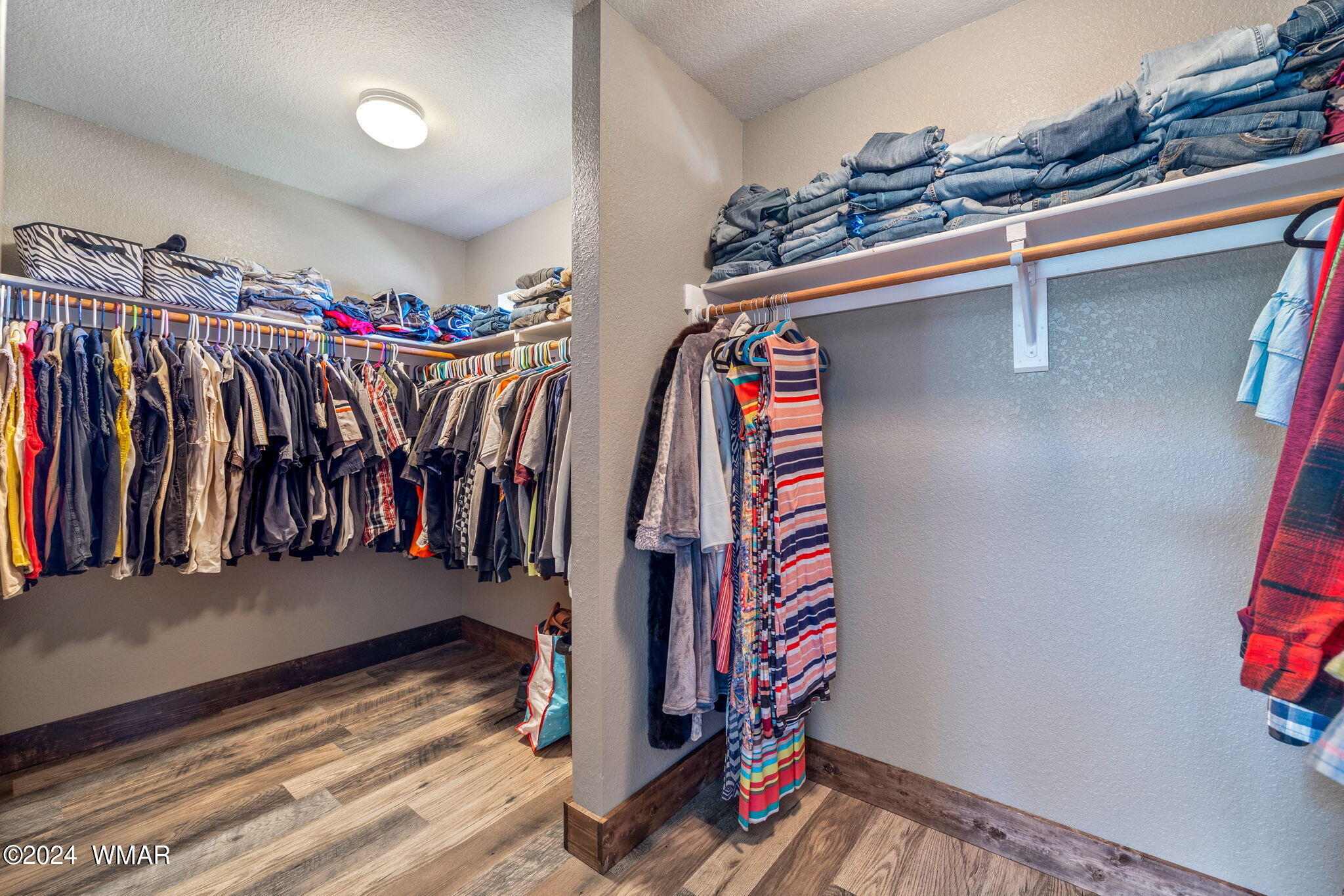 6780 Cheney Ranch Loop Show Low, AZ 85901 - Photo 25 of 46 Primary Walk in Closet