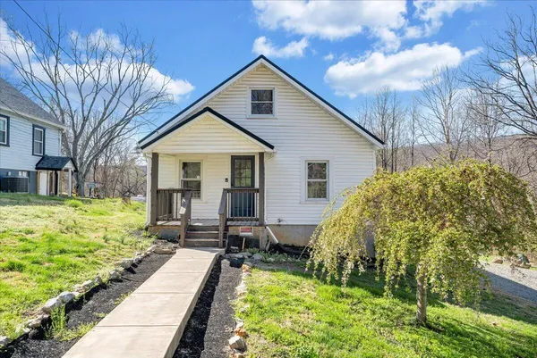 $190,000 | 105 Mamie Street, Rocky Mount, VA 24151