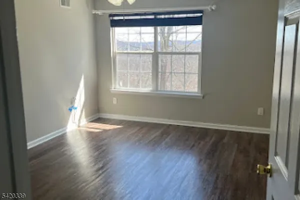 $2,275 | 96 Crestview Lane, Mount Arlington, NJ 07856