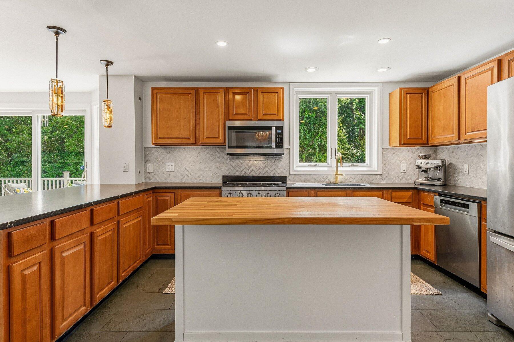 194 Birch Hill Road York, ME 03909 - Photo 20 of 93 194 Birch Hill Rd., York, ME