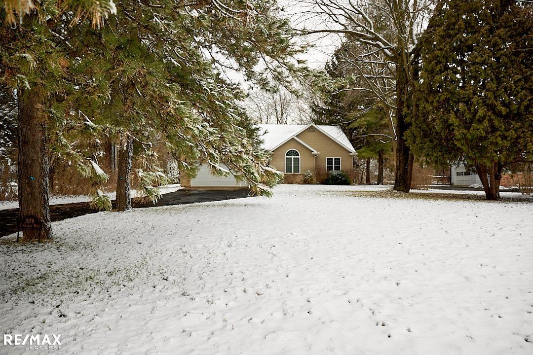 1079 South Graham Road Flint, MI 48532 - Photo 2 of 50