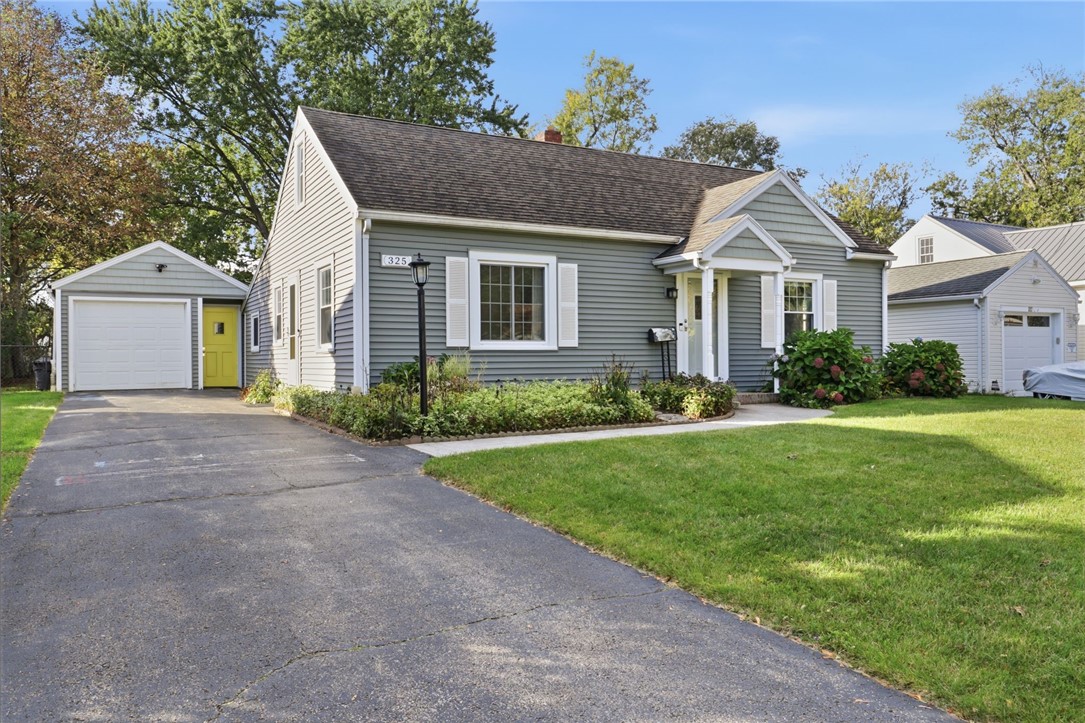 325 Brandon Road Irondequoit, NY 14622 - Photo 1 of 30 Gallery Image 1